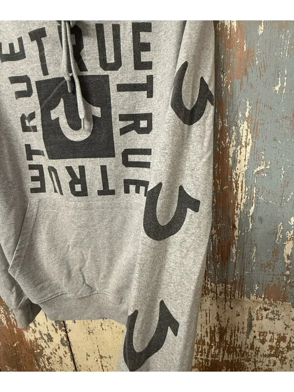 Men's True Religion Gray Heather Pullover Hoodie size Medium